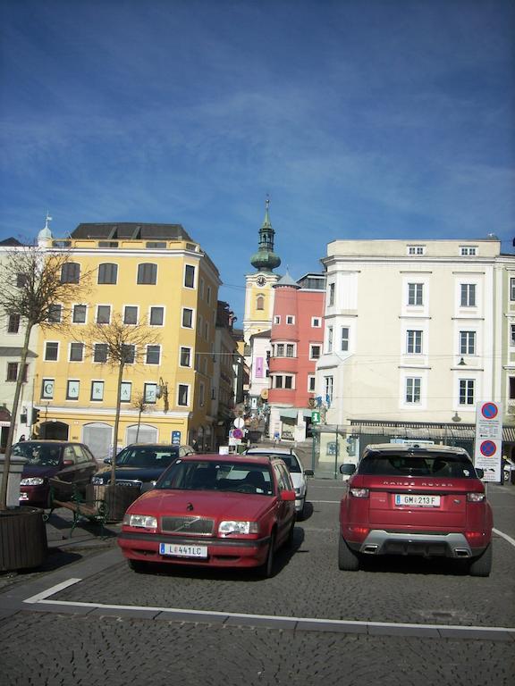 Garconniere Im Ehemaligen Hotel Austria Gmunden Exterior foto