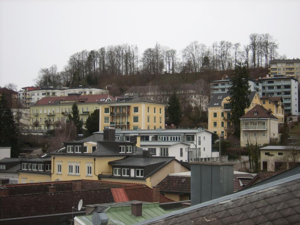 Garconniere Im Ehemaligen Hotel Austria Gmunden Exterior foto